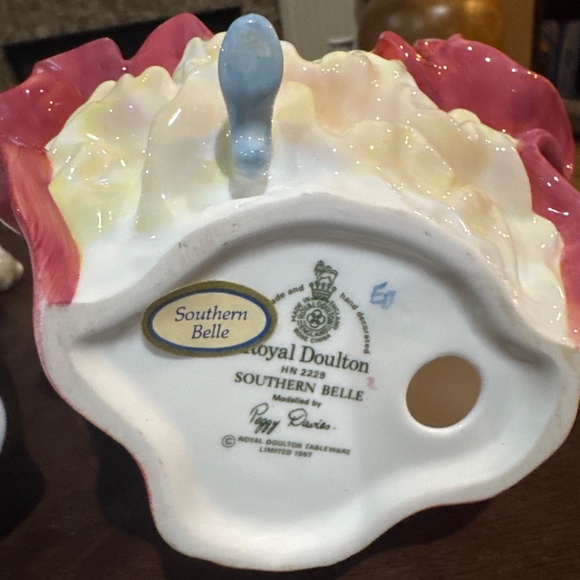 Royal Doulton - “Diana” 1985/“Southern Belle” 1957, England Rare Pink Dress. - Picture 8 of 11